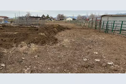 6167 S 2800 W, Lake Shore, UT 84660 - Photo 15