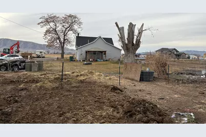 6167 S 2800 W, Lake Shore, UT 84660 - Photo 7