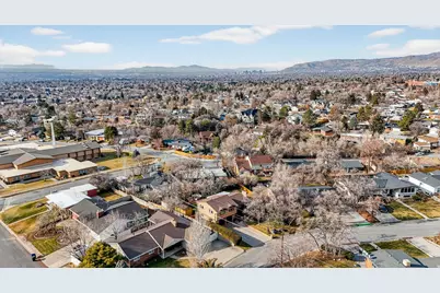 4090 S Monarch Way E, Holladay, UT 84124 - Photo 49