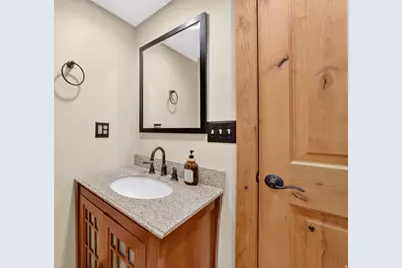 4090 S Monarch Way E, Holladay, UT 84124 - Photo 29