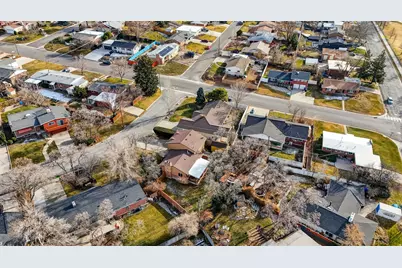 4090 S Monarch Way E, Holladay, UT 84124 - Photo 45