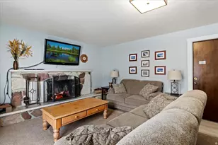 8931 S Quail Hollow Dr, Sandy, UT 84093 - Photo 13