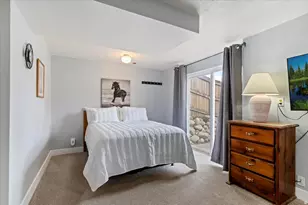 8931 S Quail Hollow Dr, Sandy, UT 84093 - Photo 23