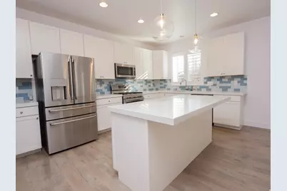 920 E Queensmill Ln, Salt Lake City, UT 84106 - Photo 3