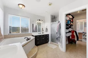 75 S Hillside Dr, Elk Ridge, UT 84651 - Photo 15