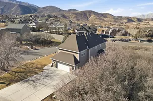 75 S Hillside Dr, Elk Ridge, UT 84651 - Photo 85
