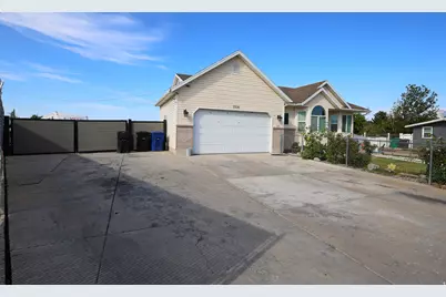 3506 W Ott Dr S, Taylorsville, UT 84129 - Photo 3