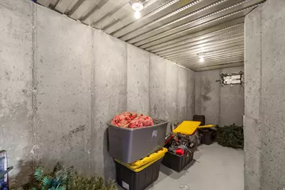 4367 W 5300 S, Hooper, UT 84315 - Photo 33