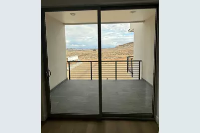 1336 E Lone Rock View Dr, Big Water, UT 84741 - Photo 11