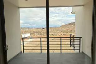 1336 E Lone Rock View Dr, Big Water, UT 84741 - Photo 11