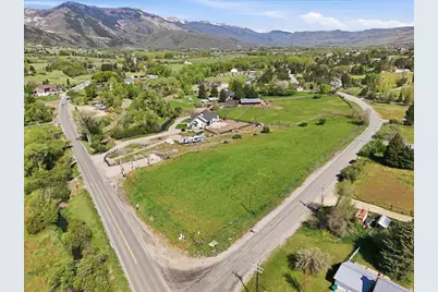 [Address not provided], Eden, UT 84310 - Photo 3