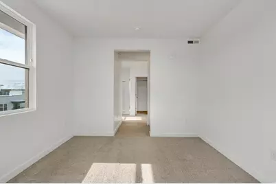 5263 W Reventon Rd S #404, South Jordan, UT 84009 - Photo 9