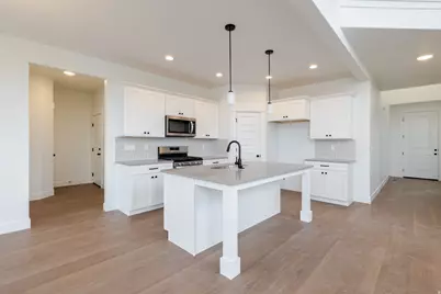 13481 S Luther Ln #2701, Herriman, UT 84096 - Photo 9