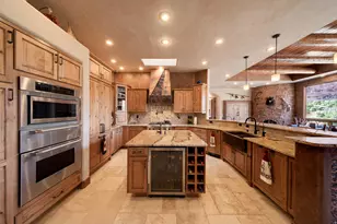 100 S Joe Wilson Dr, Moab, UT 84532 - Photo 27