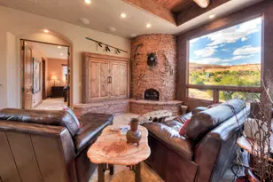 100 S Joe Wilson Dr, Moab, UT 84532 - Photo 21