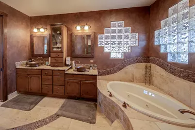 100 S Joe Wilson Dr, Moab, UT 84532 - Photo 35