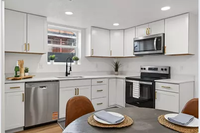 651 N 800 W, Provo, UT 84601 - Photo 27