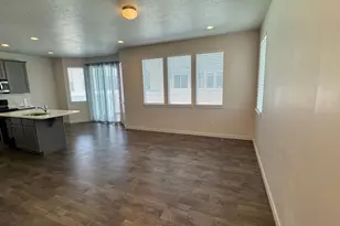 164 N 450 W, American Fork, UT 84003 - Photo 3