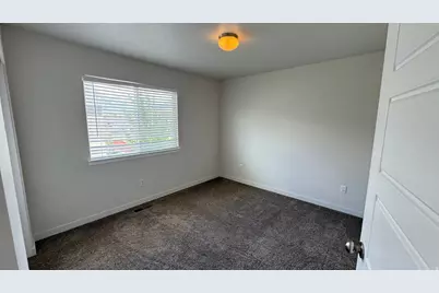 164 N 450 W, American Fork, UT 84003 - Photo 13