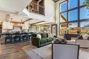 560 S 8600 E, Huntsville, UT 84317 - Photo 7