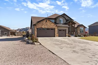 560 S 8600 E, Huntsville, UT 84317 - Photo 3