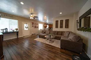 127 N Balsam Wy, Price, UT 84501 - Photo 7