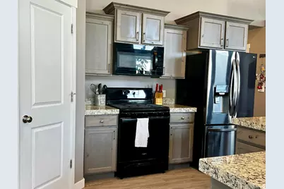 2045 E Mine Rock Rd, Lake Point, UT 84074 - Photo 5