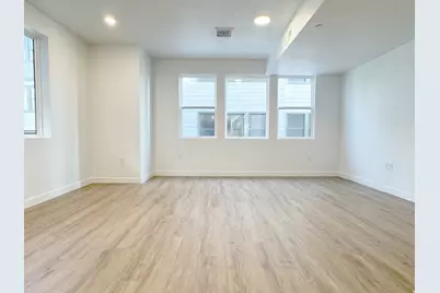 5263 W Reventon Rd S #103, South Jordan, UT 84009 - Photo 11