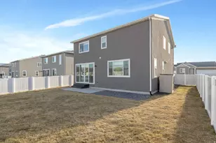 5492 North Yeager Ln N, Eagle Mountain, UT 84005 - Photo 23