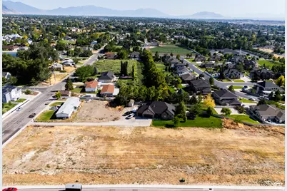 150 E 800 N #2, Lindon, UT 84042 - Photo 9