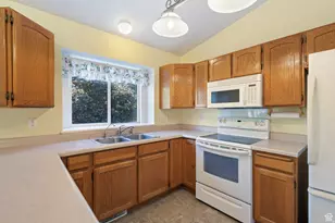 1172 S 880 W, Payson, UT 84651 - Photo 5