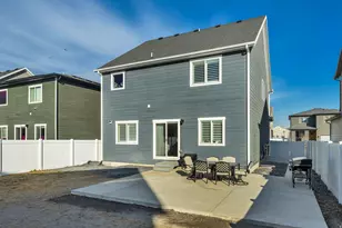 157 E Parade Ave, Saratoga Springs, UT 84045 - Photo 5