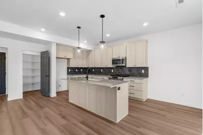 1075 W Audrey Ln S #6, Woods Cross, UT 84087 - Photo 5