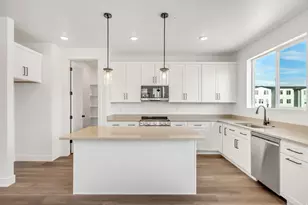 5267 N Evergreen Wy, Eagle Mountain, UT 84005 - Photo 5