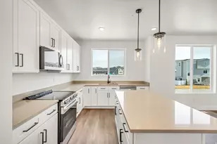 5267 N Evergreen Wy, Eagle Mountain, UT 84005 - Photo 9