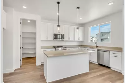 5267 N Evergreen Way #210, Eagle Mountain, UT 84005 - Photo 7