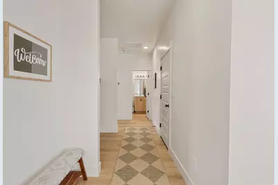 6181 S White Bee Cir, Saint George, UT 84790 - Photo 9