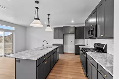 1072 W Audrey Ln S #17, Woods Cross, UT 84087 - Photo 9