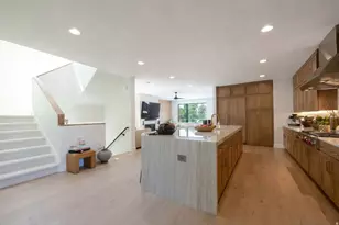 4445 S Holladay Park Ln, Holladay, UT 84124 - Photo 7