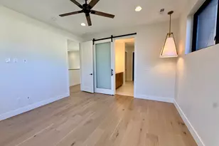 4445 S Holladay Park Ln, Holladay, UT 84124 - Photo 19