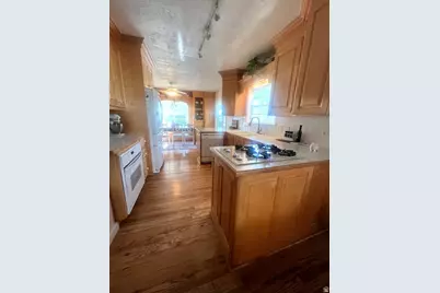 135 E 200 N, Beaver, UT 84713 - Photo 11