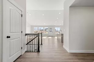 886 E 100 S, Mount Pleasant, UT 84647 - Photo 3