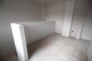 1063 W Audrey Ln S, Woods Cross, UT 84087 - Photo 11