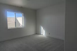 1877 N Mantle Way, Tooele, UT 84074 - Photo 17