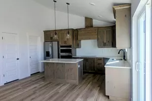 1877 N Mantle Way, Tooele, UT 84074 - Photo 11