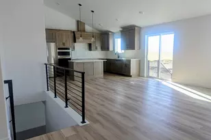 1877 N Mantle Way, Tooele, UT 84074 - Photo 13