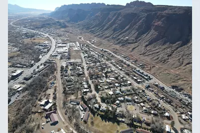 398 S Kane Creek Blvd W, Moab, UT 84532 - Photo 5