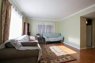 275 E Peach Ln S, Bountiful, UT 84010 - Photo 3