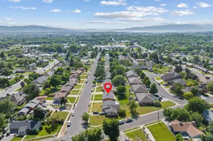 1185 E Hillcrest Dr, Springville, UT 84663 - Photo 33