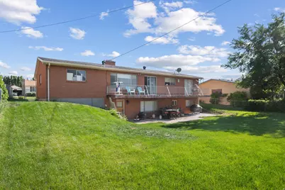 1185 E Hillcrest Dr, Springville, UT 84663 - Photo 25